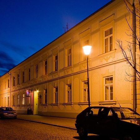 Penzion Maly Val Kroměříž Buitenkant foto