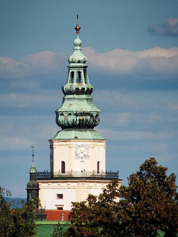 Penzion Maly Val Kroměříž Buitenkant foto